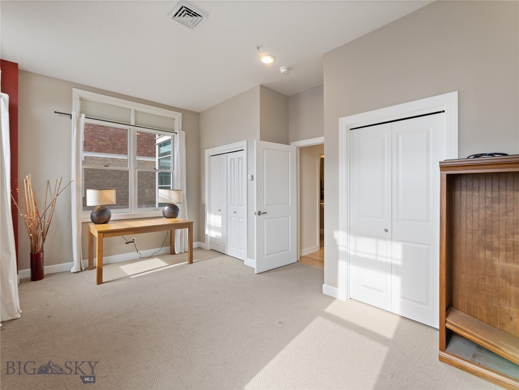 140 Village Crossing Way 1F