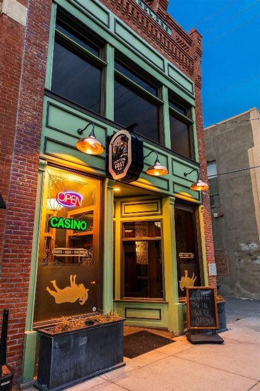 122 N Main Street