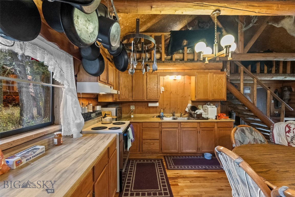 572 Upper Cottonwood Road