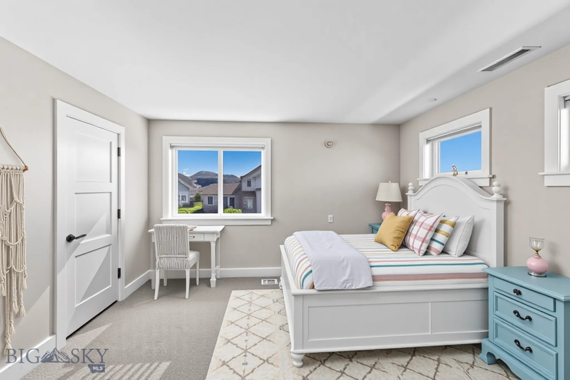 196 Arrow Peak Court