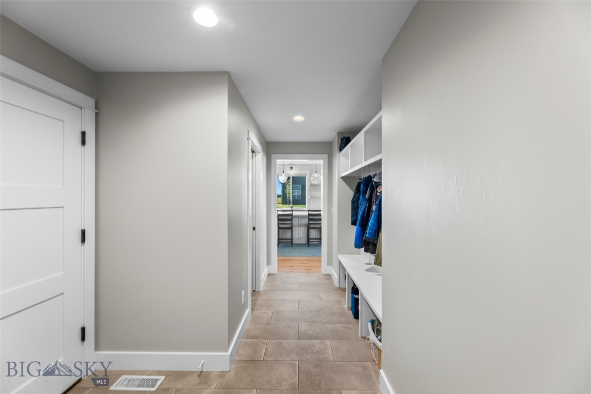 196 Arrow Peak Court