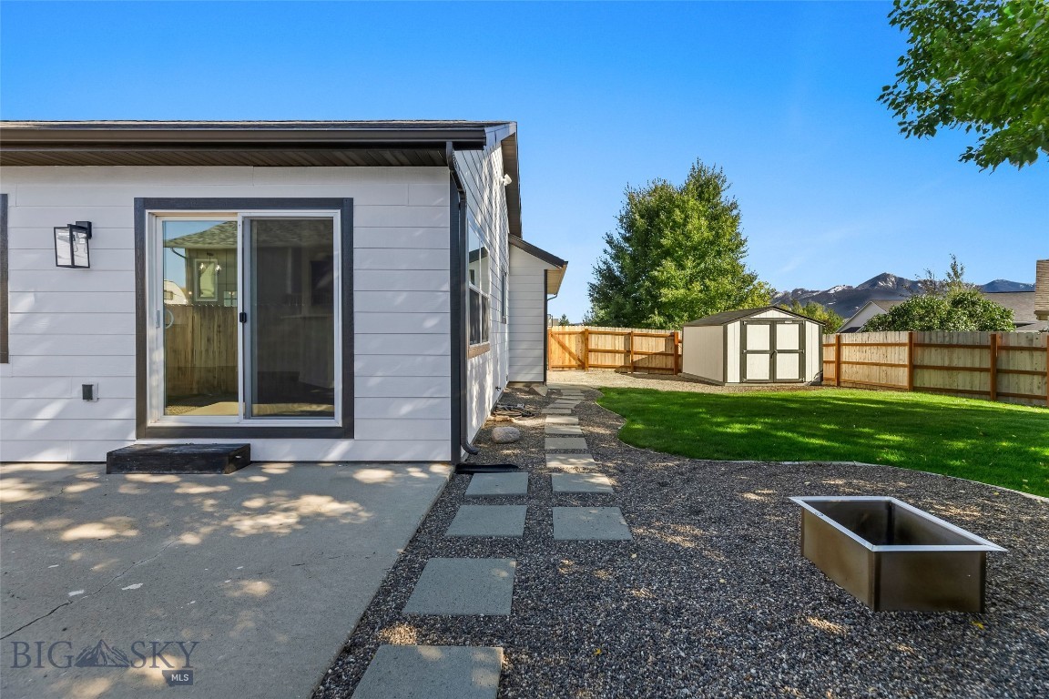 1208 Ridgeview Trail