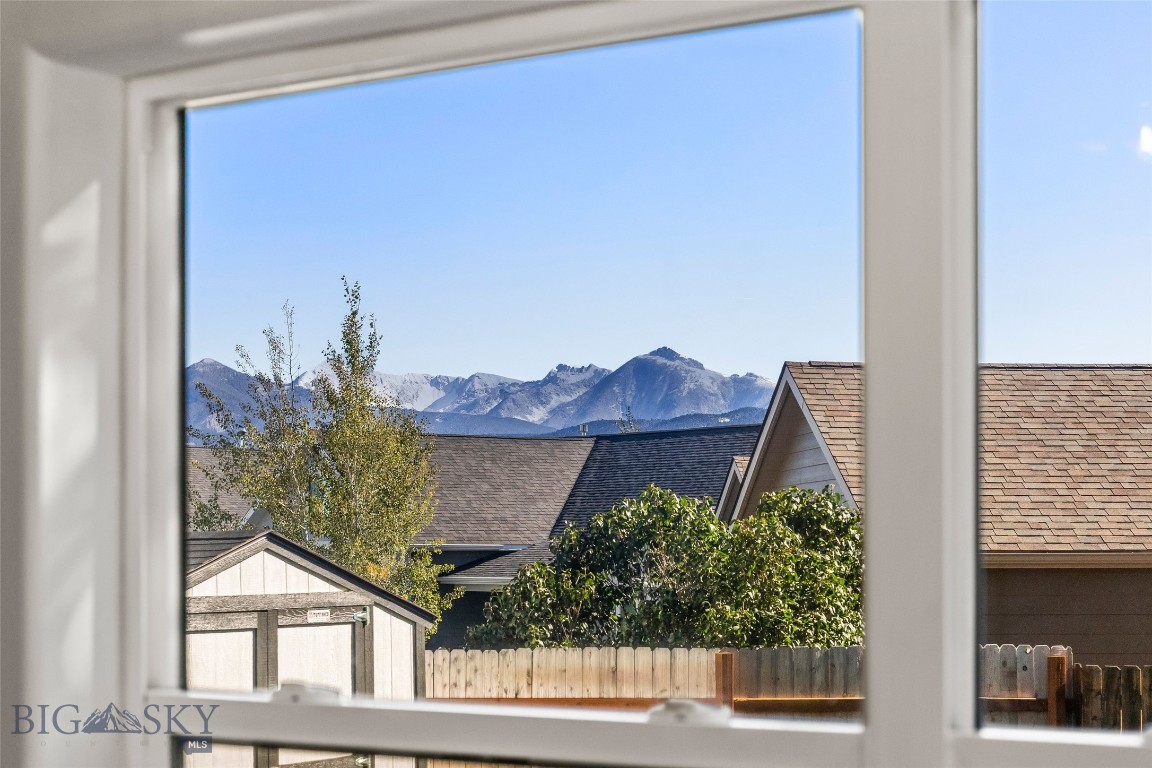 1208 Ridgeview Trail