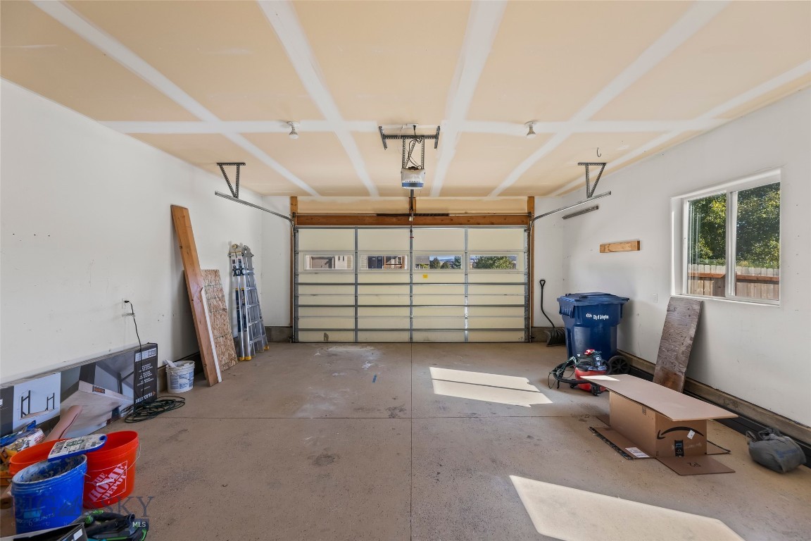 1208 Ridgeview Trail