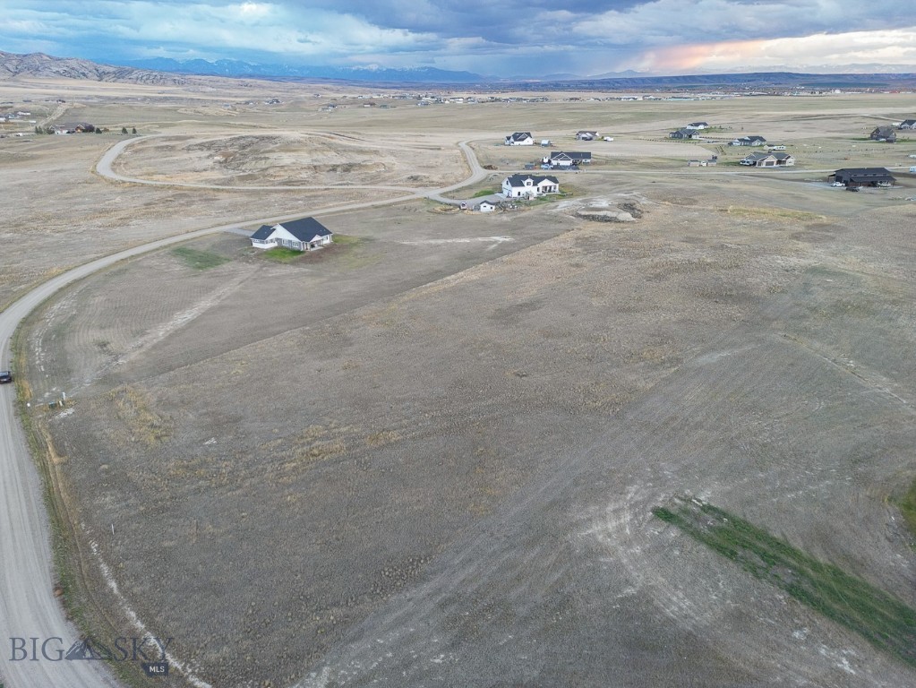 TBD Horizon Loop Lane