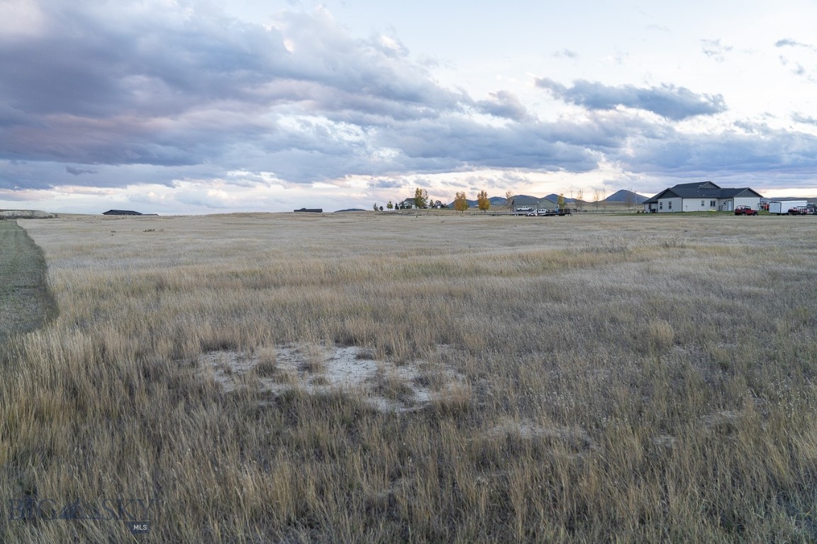 TBD Horizon Loop Lane