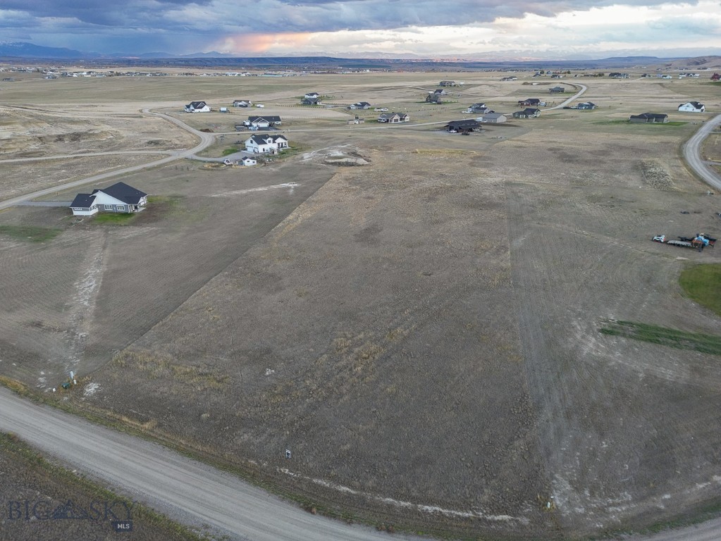 TBD Horizon Loop Lane