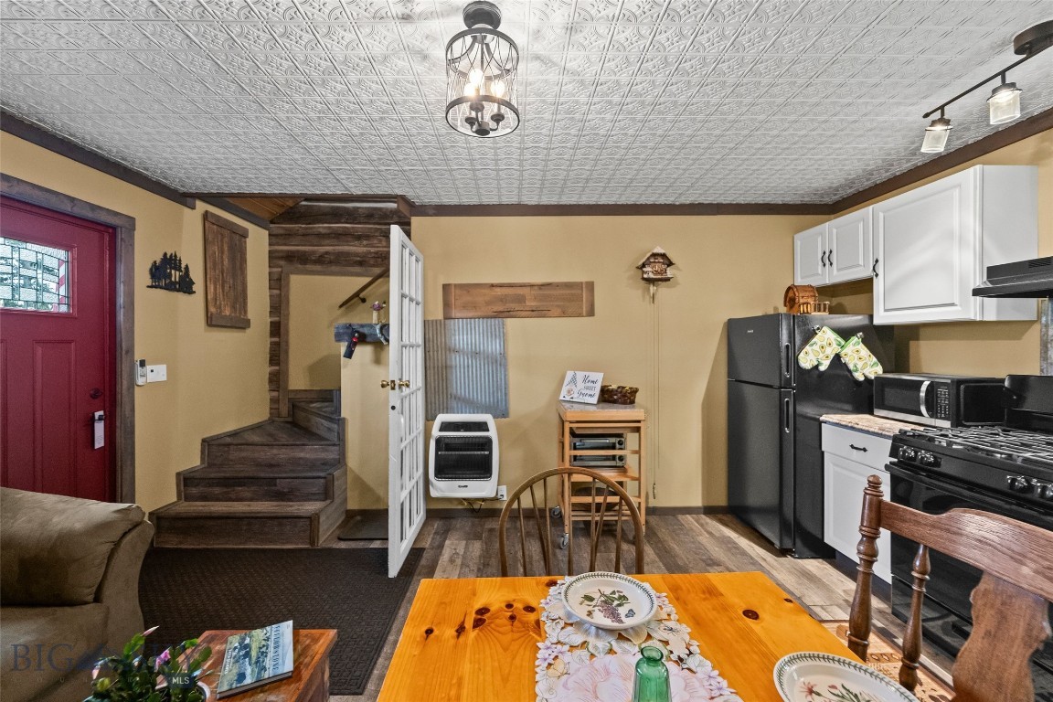 192 Mountain Brook Road