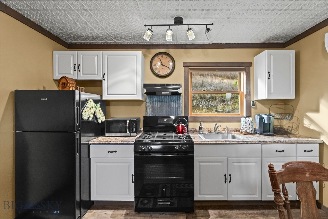 192 Mountain Brook Road