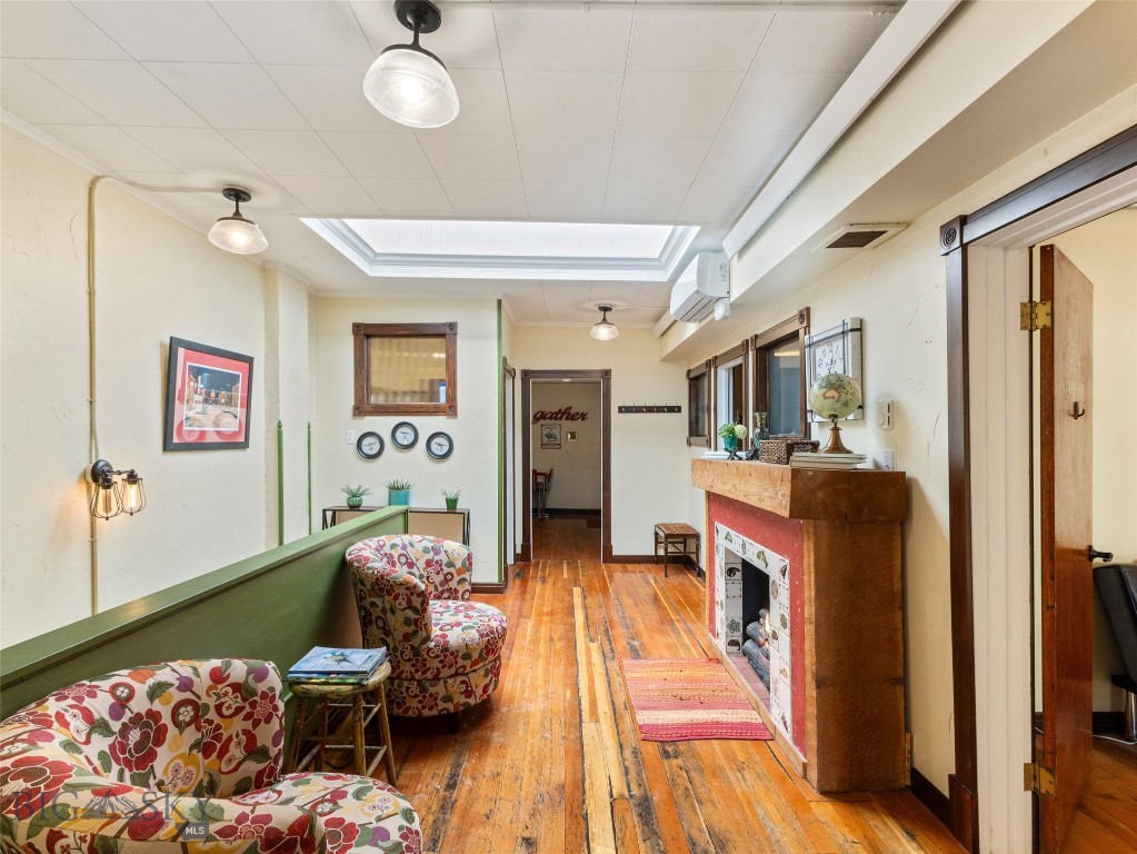 108 N 2nd Street