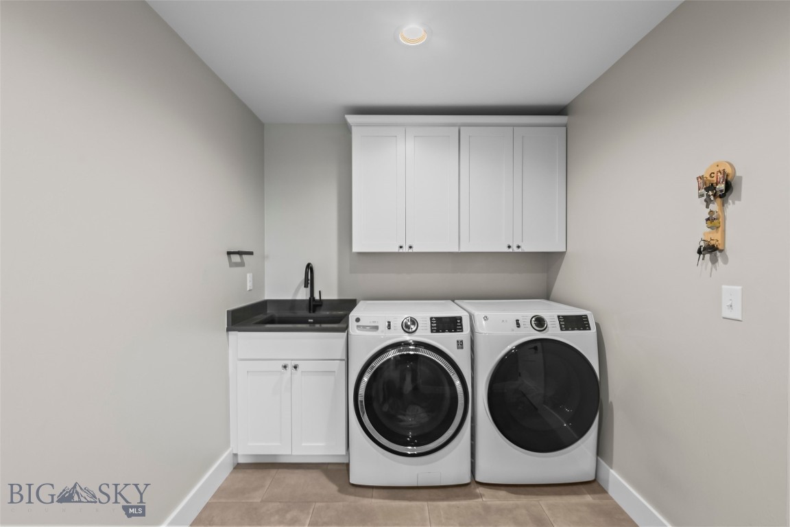 196 Arrow Peak Court