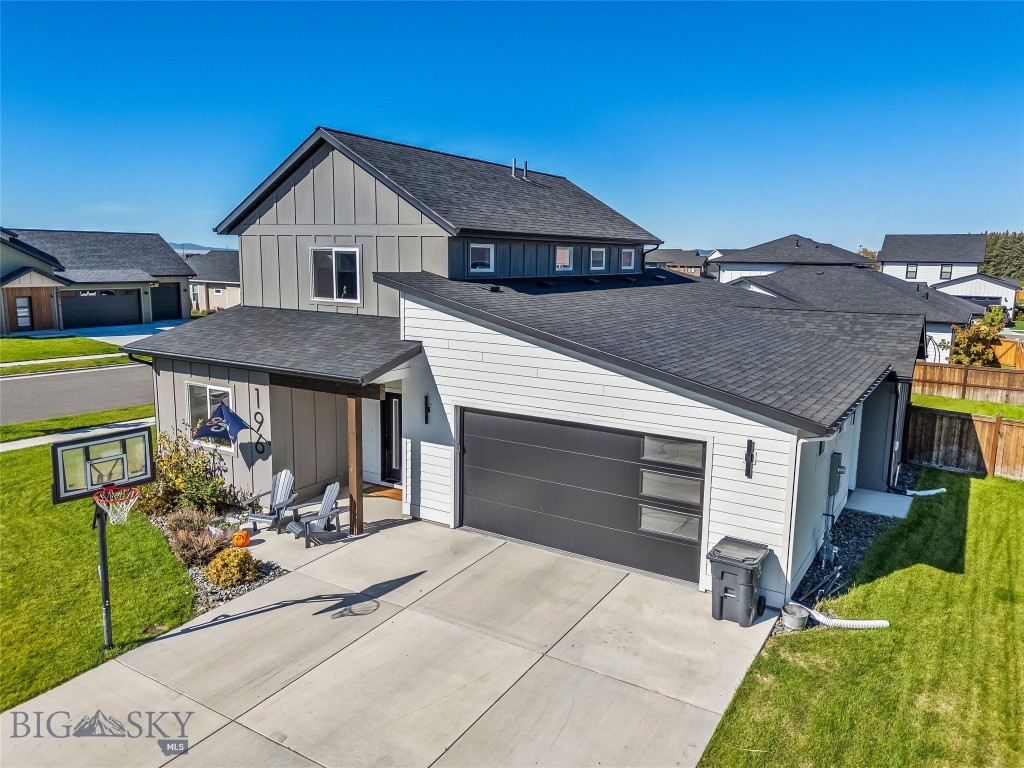 196 Arrow Peak Court