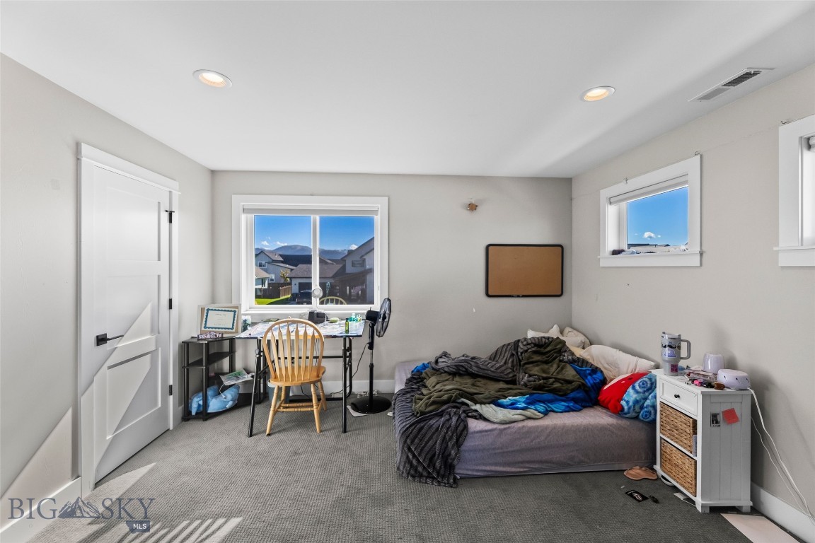 196 Arrow Peak Court