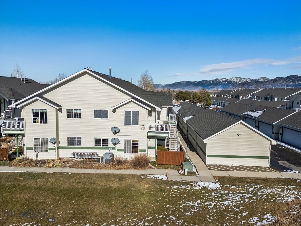 3016 W Villard 2B