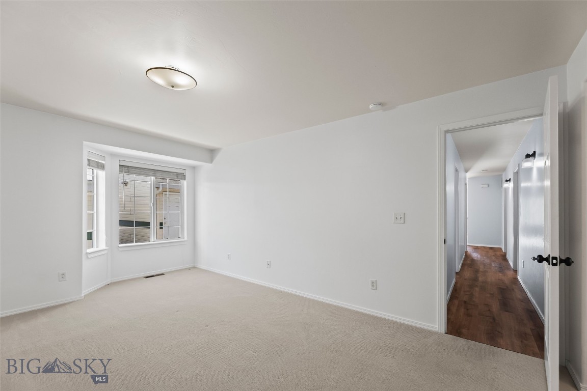 3016 W Villard 2B