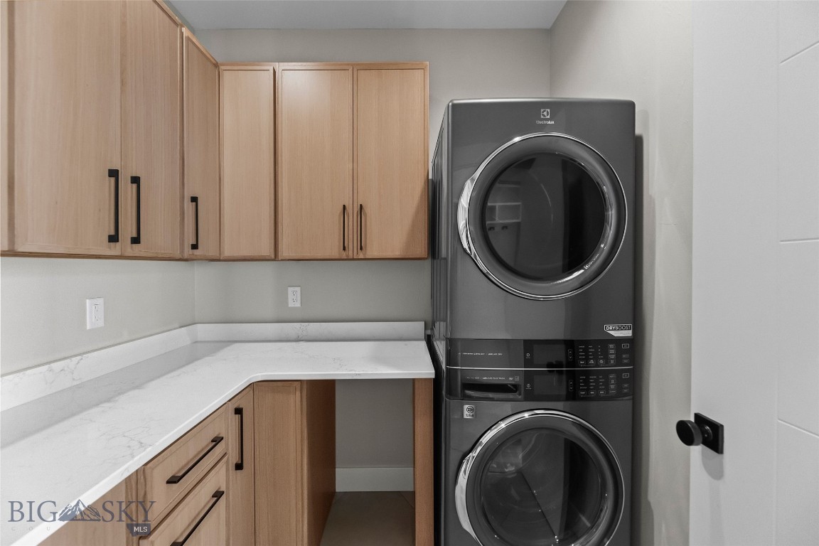 189 Noble Peak Drive