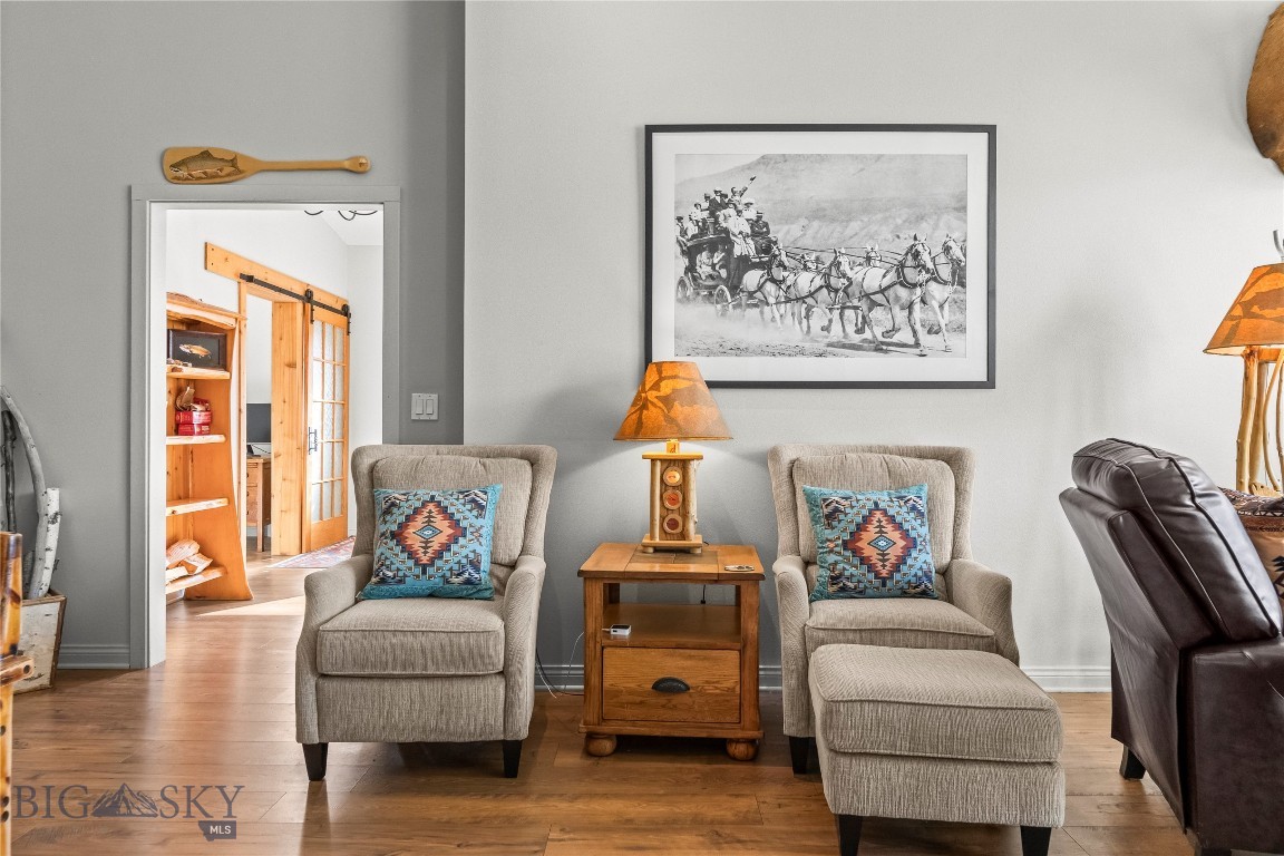 550 Old Yellowstone Trail S 13