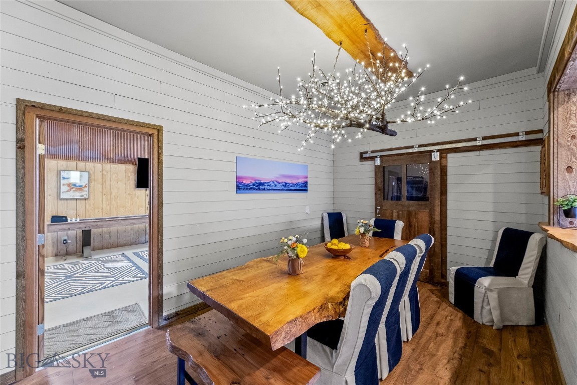 550 Old Yellowstone Trail S 13