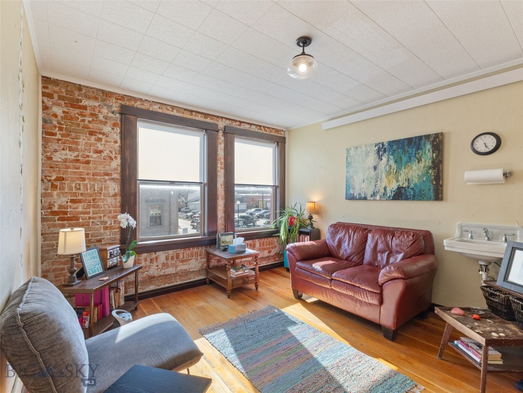 108 N 2nd Street