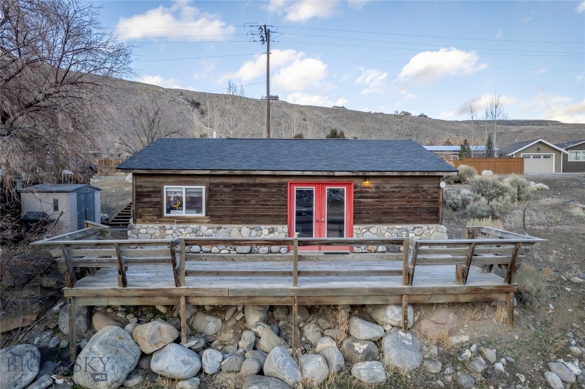 15 Gardiner View