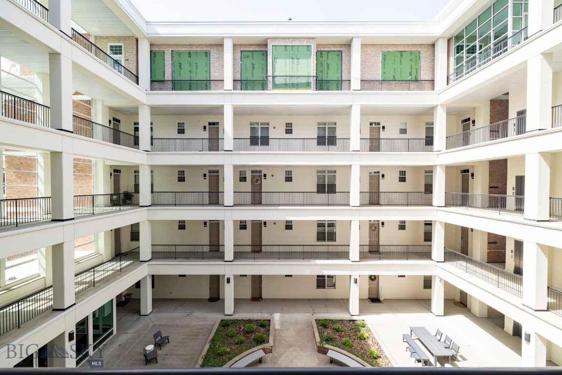 150 Village Crossing Way 3H