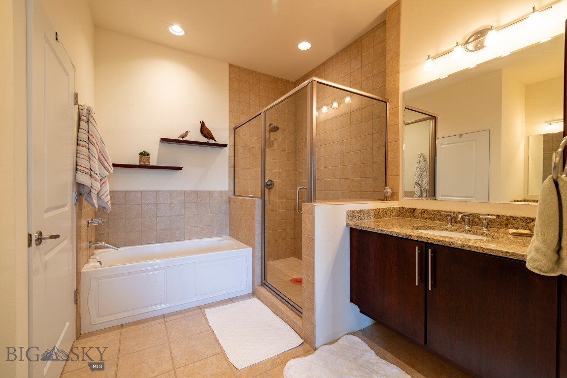 150 Village Crossing Way 3H