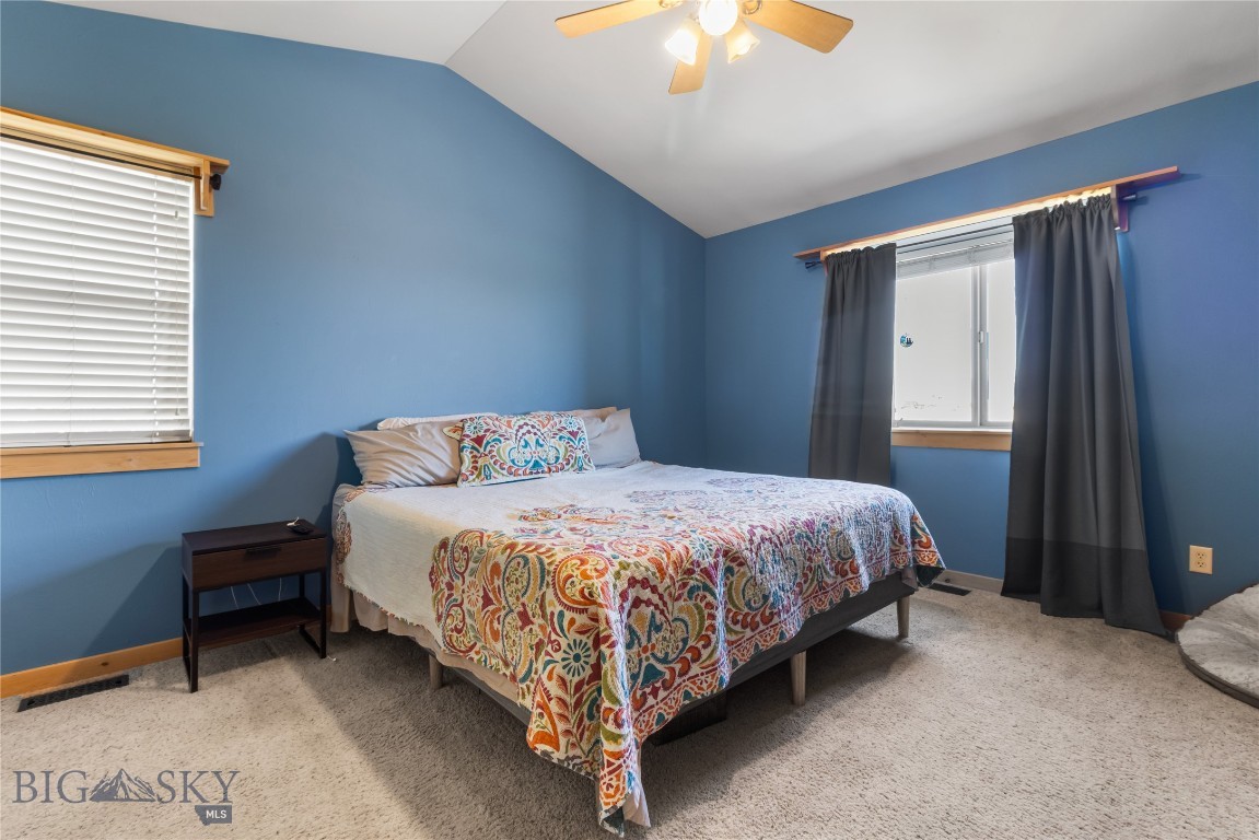 422 E River Rock Road