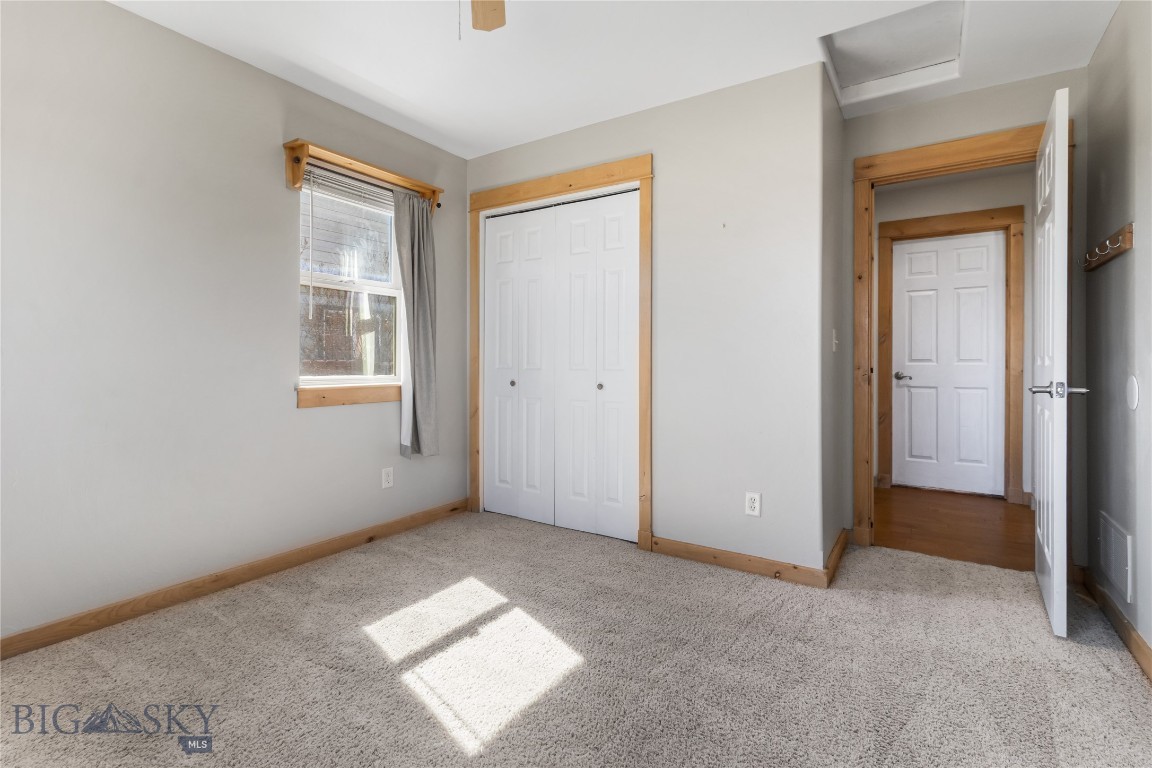 422 E River Rock Road