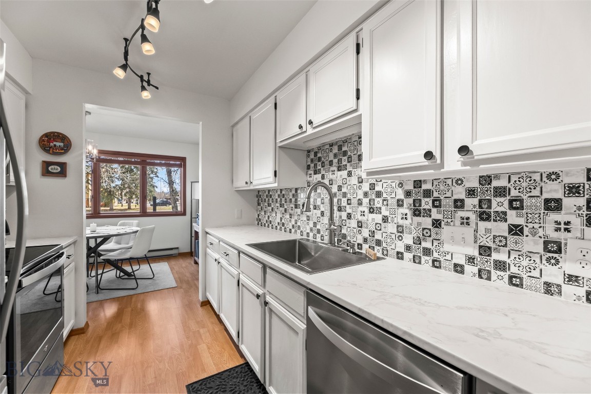 2200 W Dickerson Street 27