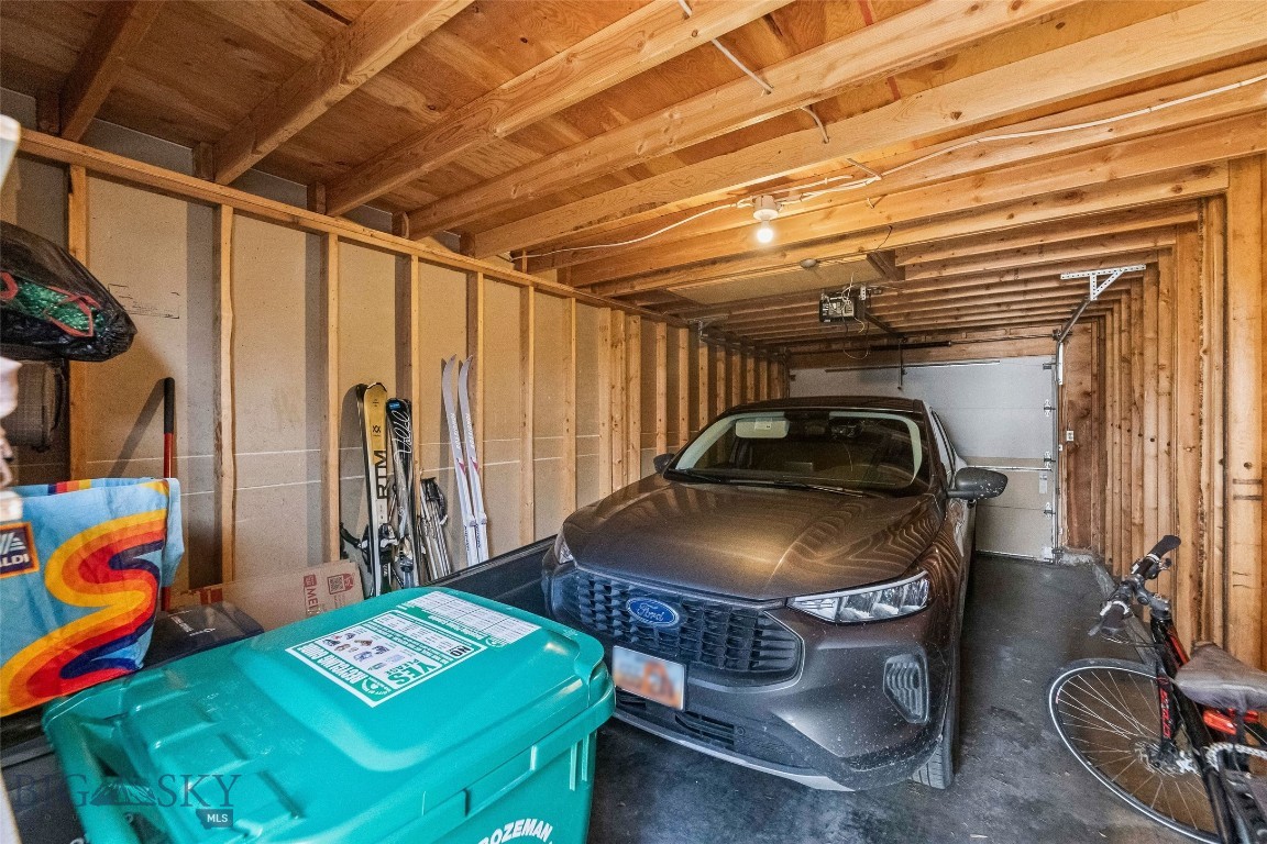 2200 W Dickerson Street 27