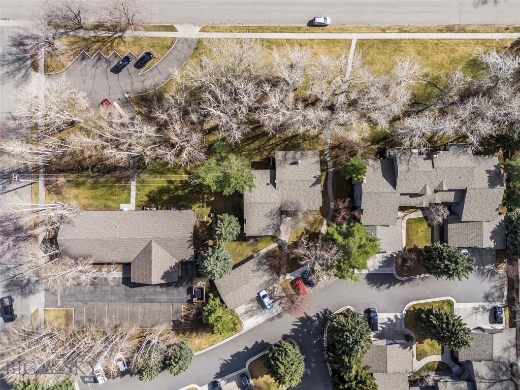 2200 W Dickerson Street 27