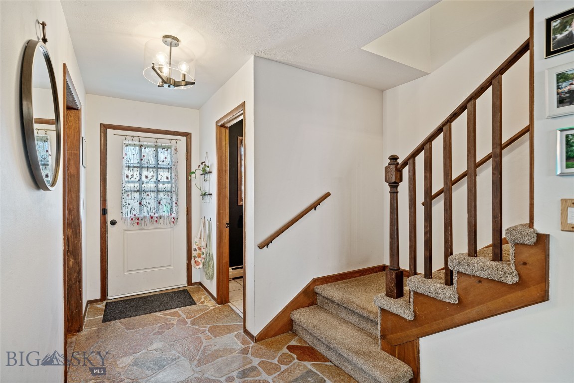 2020 S Rouse Avenue B8