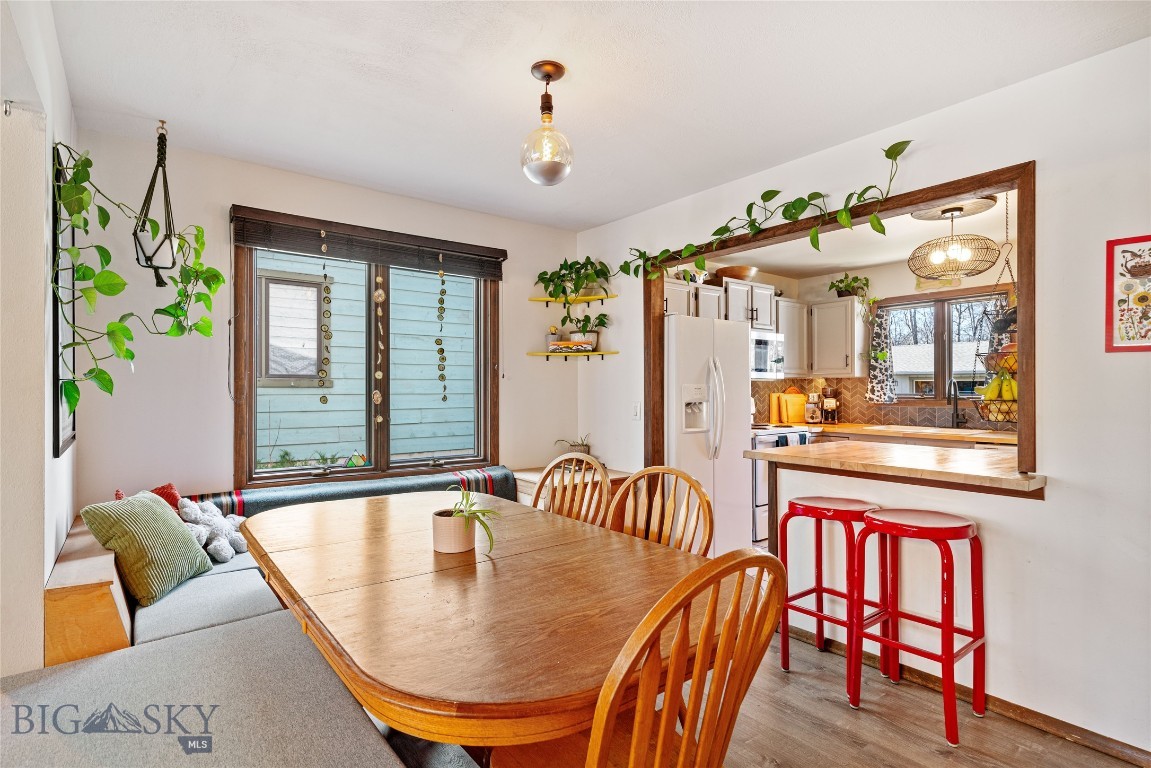 2020 S Rouse Avenue B8