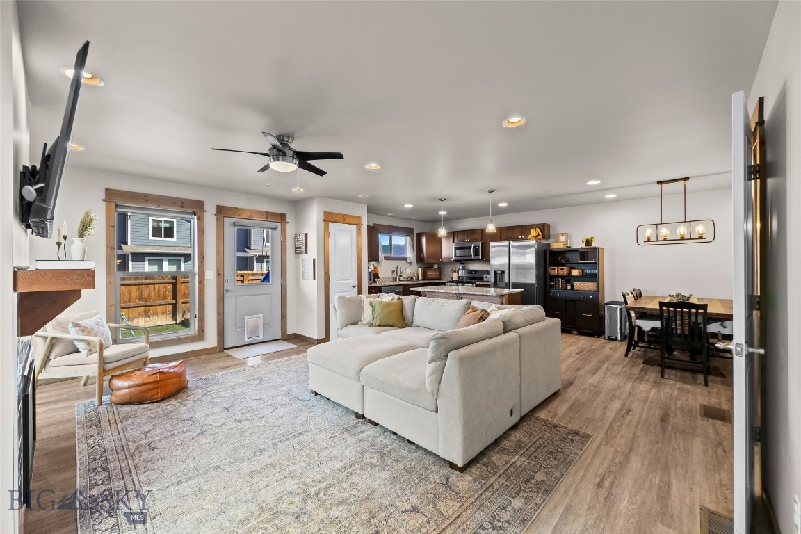 1305 Fozzie Lane C