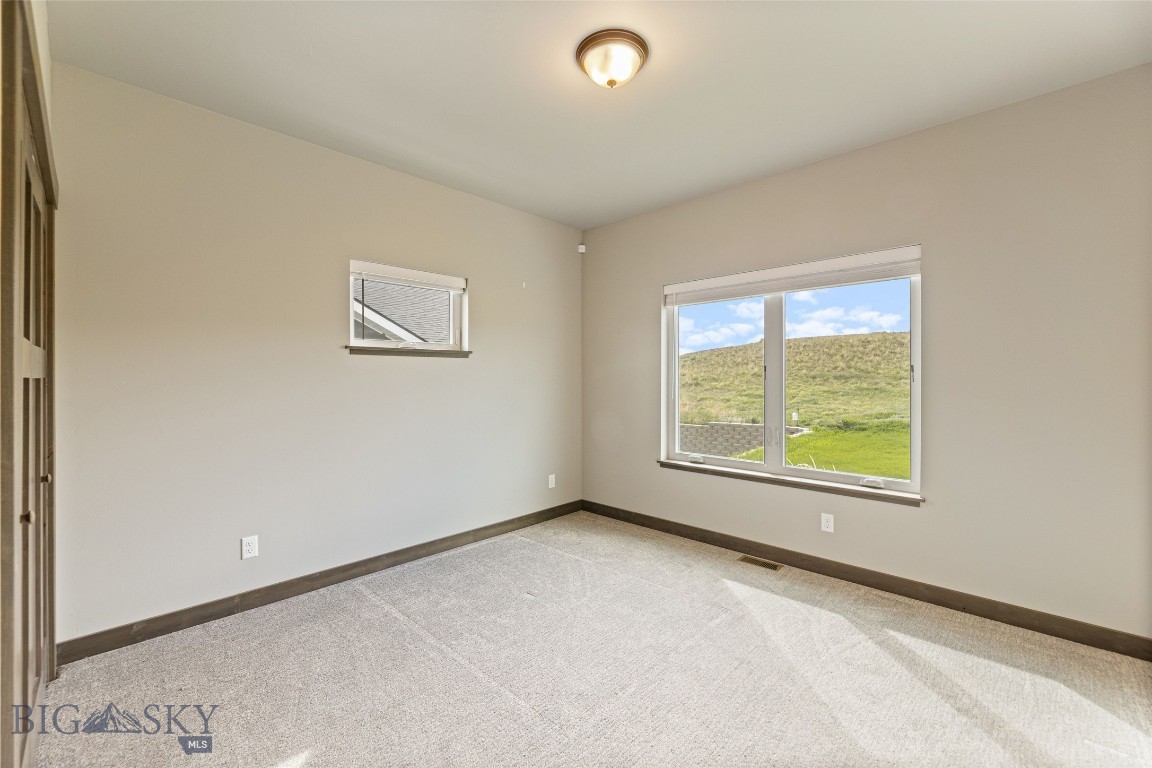 1215 Sweetgrass Lane