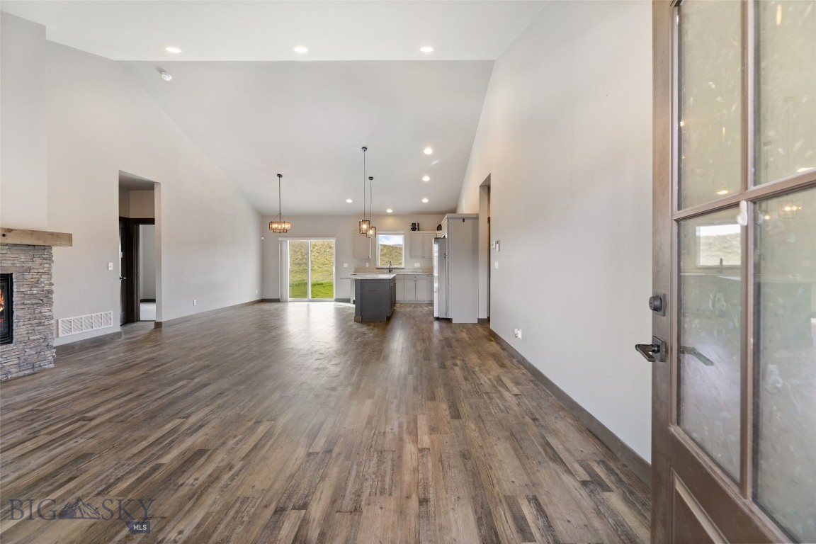 1215 Sweetgrass Lane