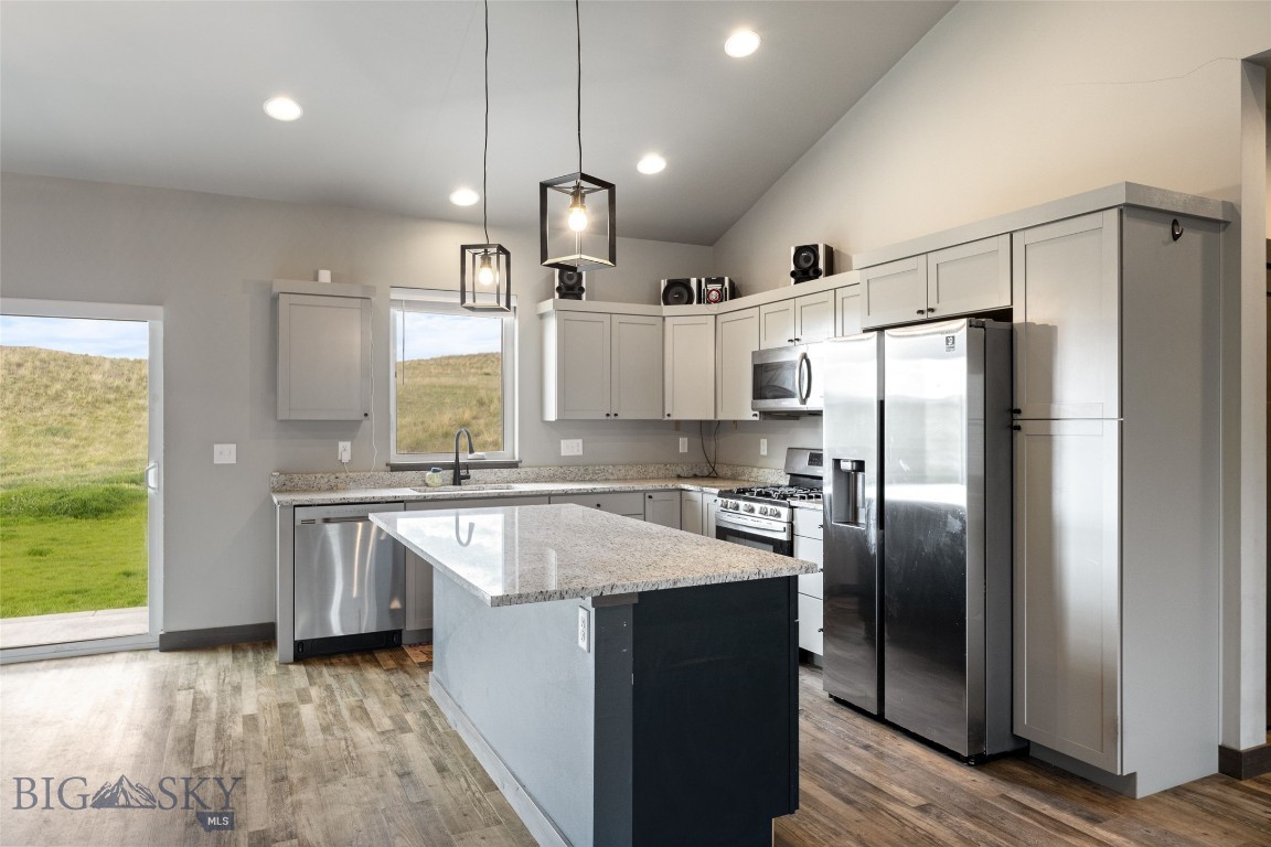 1215 Sweetgrass Lane