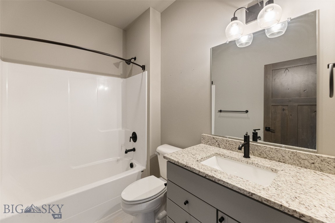 1215 Sweetgrass Lane