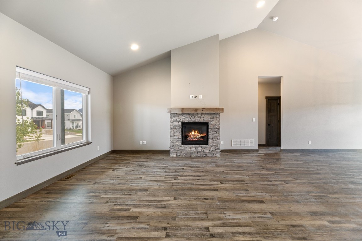 1215 Sweetgrass Lane