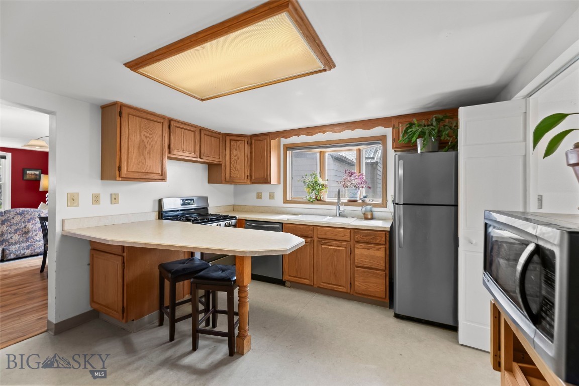 310 S 7th Street