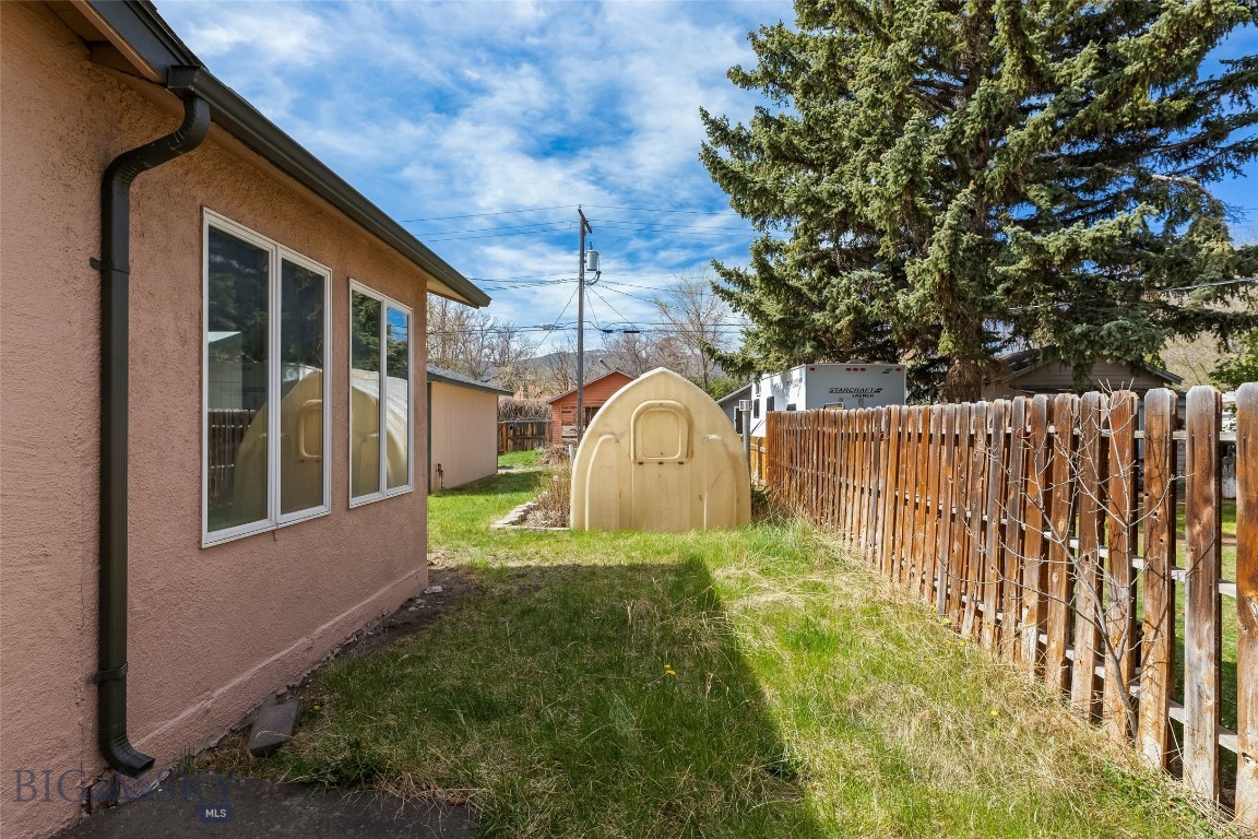 310 S 7th Street
