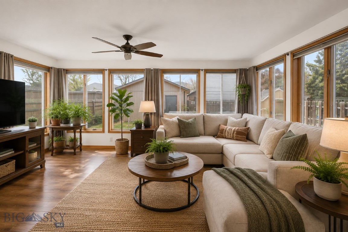310 S 7th Street