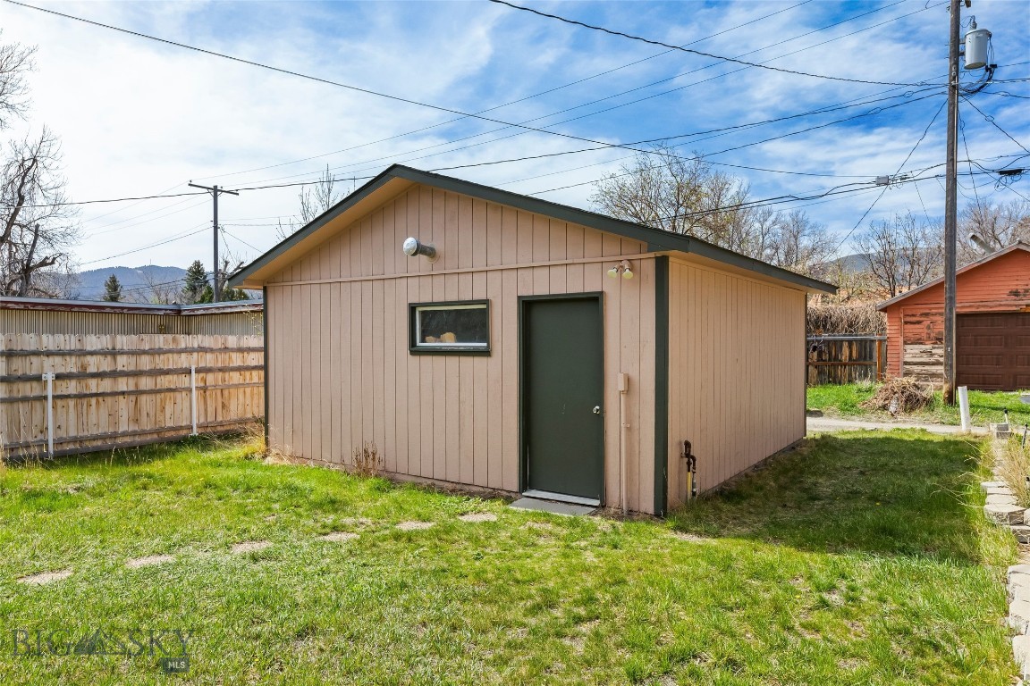 310 S 7th Street