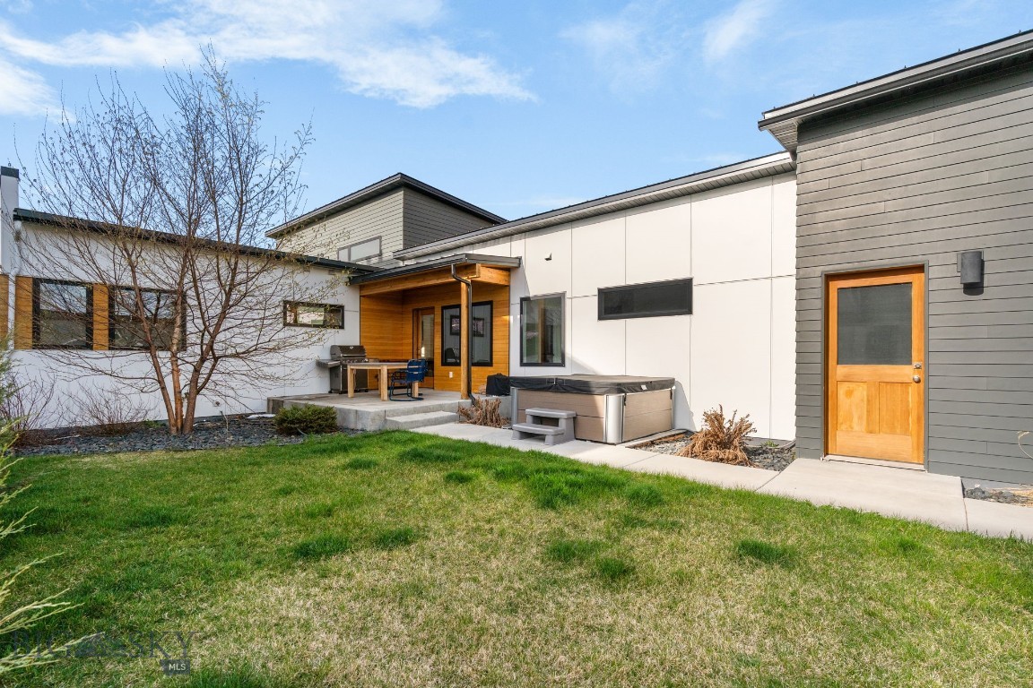 6541 Blackwood Road