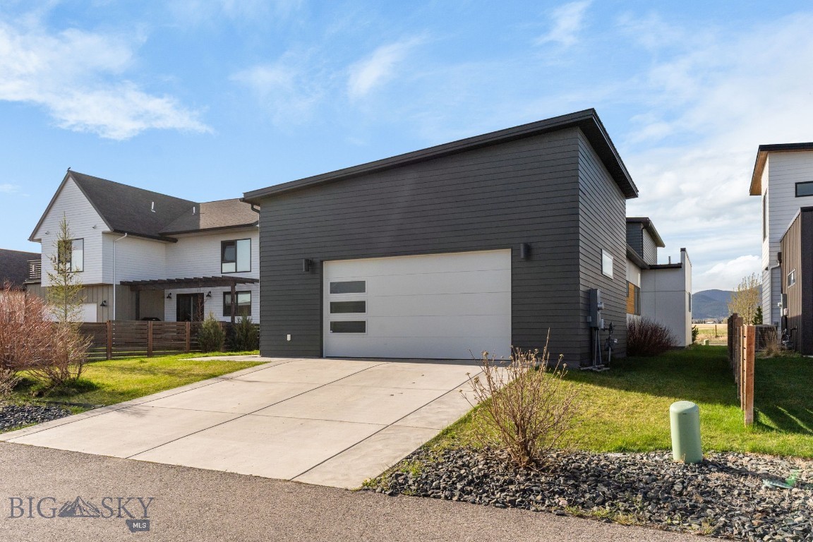 6541 Blackwood Road