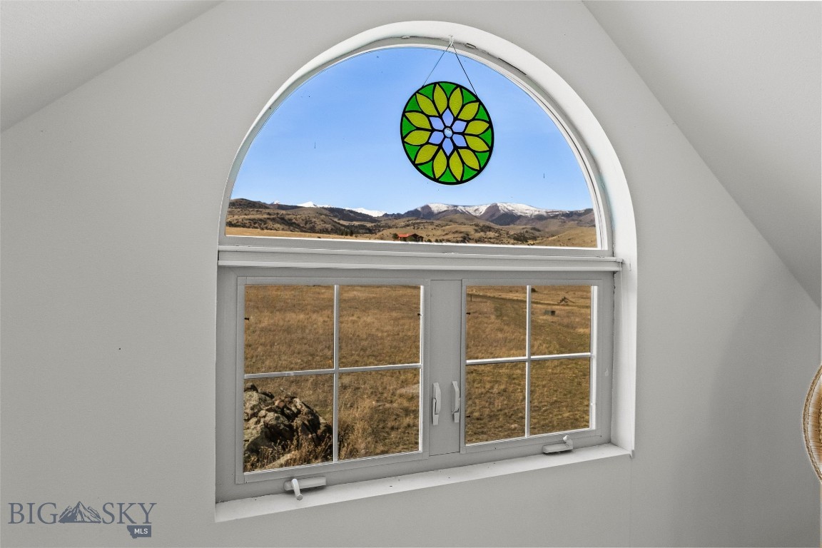 6 Rock View Lane