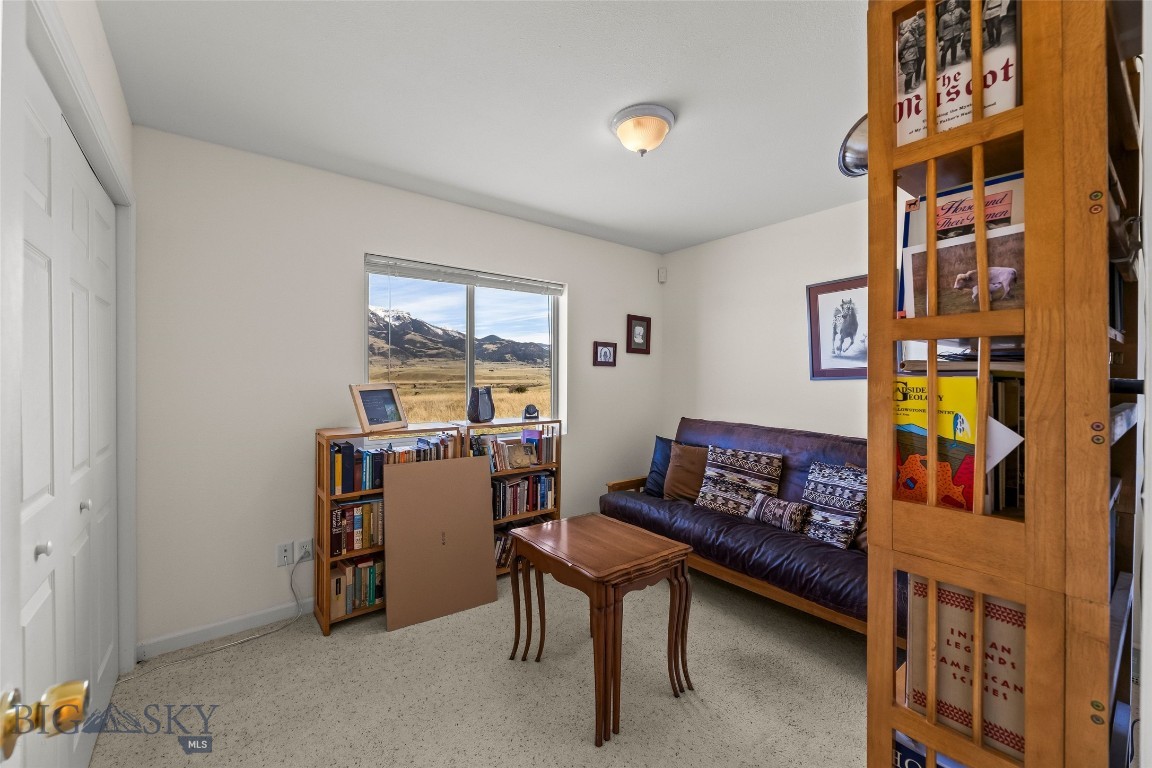 6 Rock View Lane