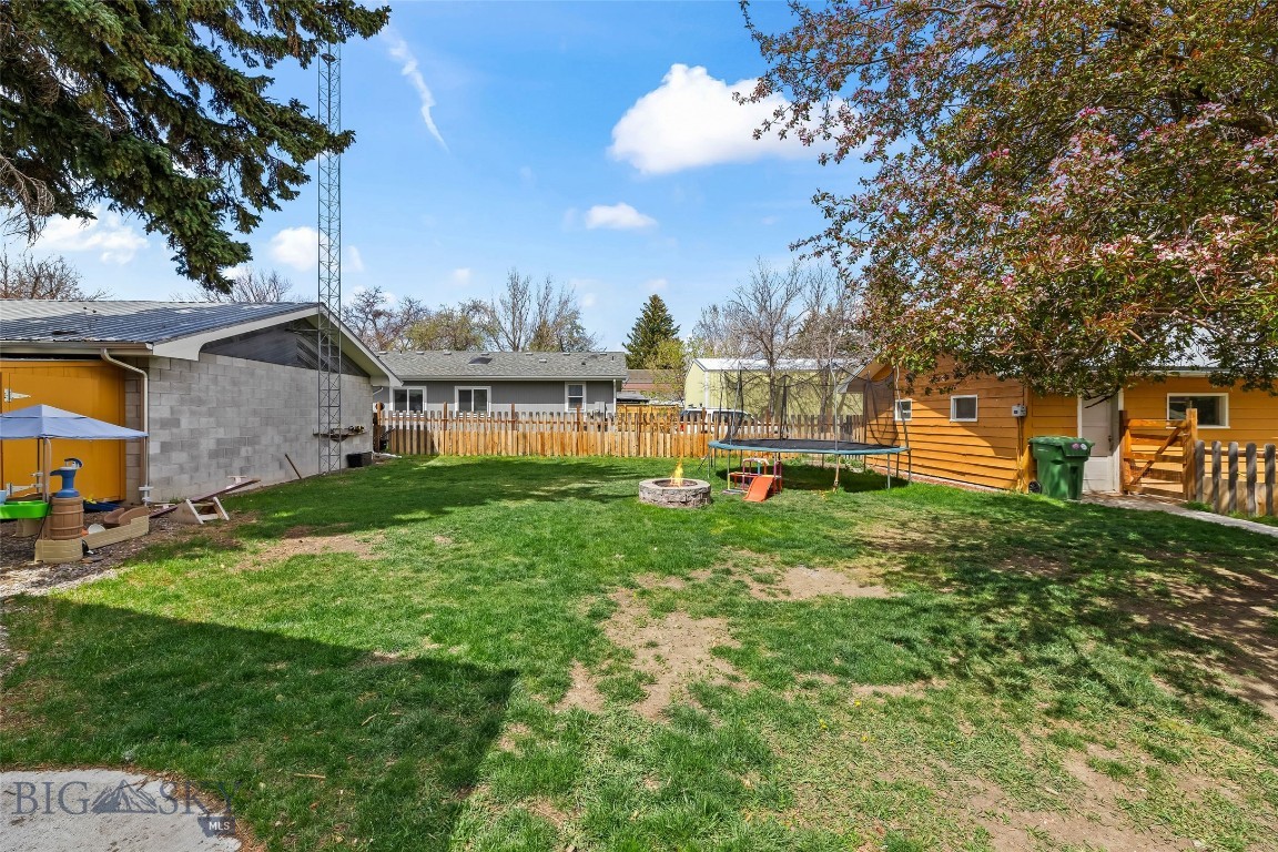 529 S 9th Street