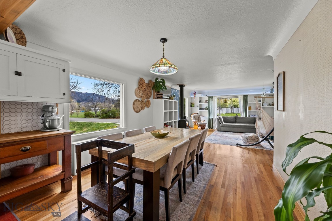 529 S 9th Street