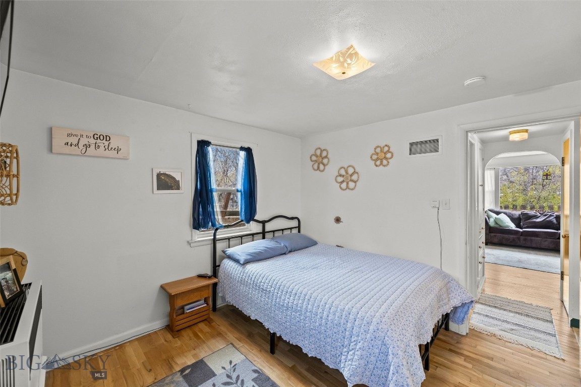 529 S 9th Street